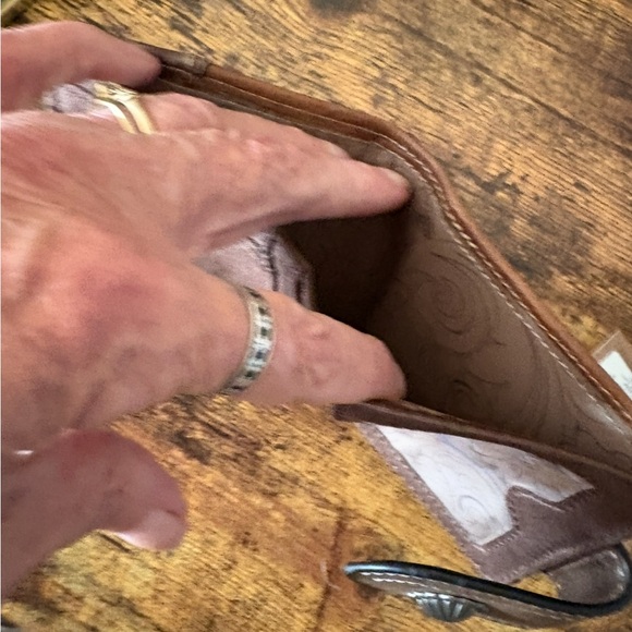 Justin Boots Brown Leather Wallet - Picture 6 of 6